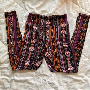 No Boundaries Halloween Leggings